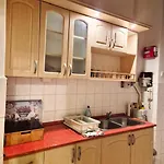 Bohemian Wooden Hideaway With Bathtub & Ac Near Heroes Square Budapest
